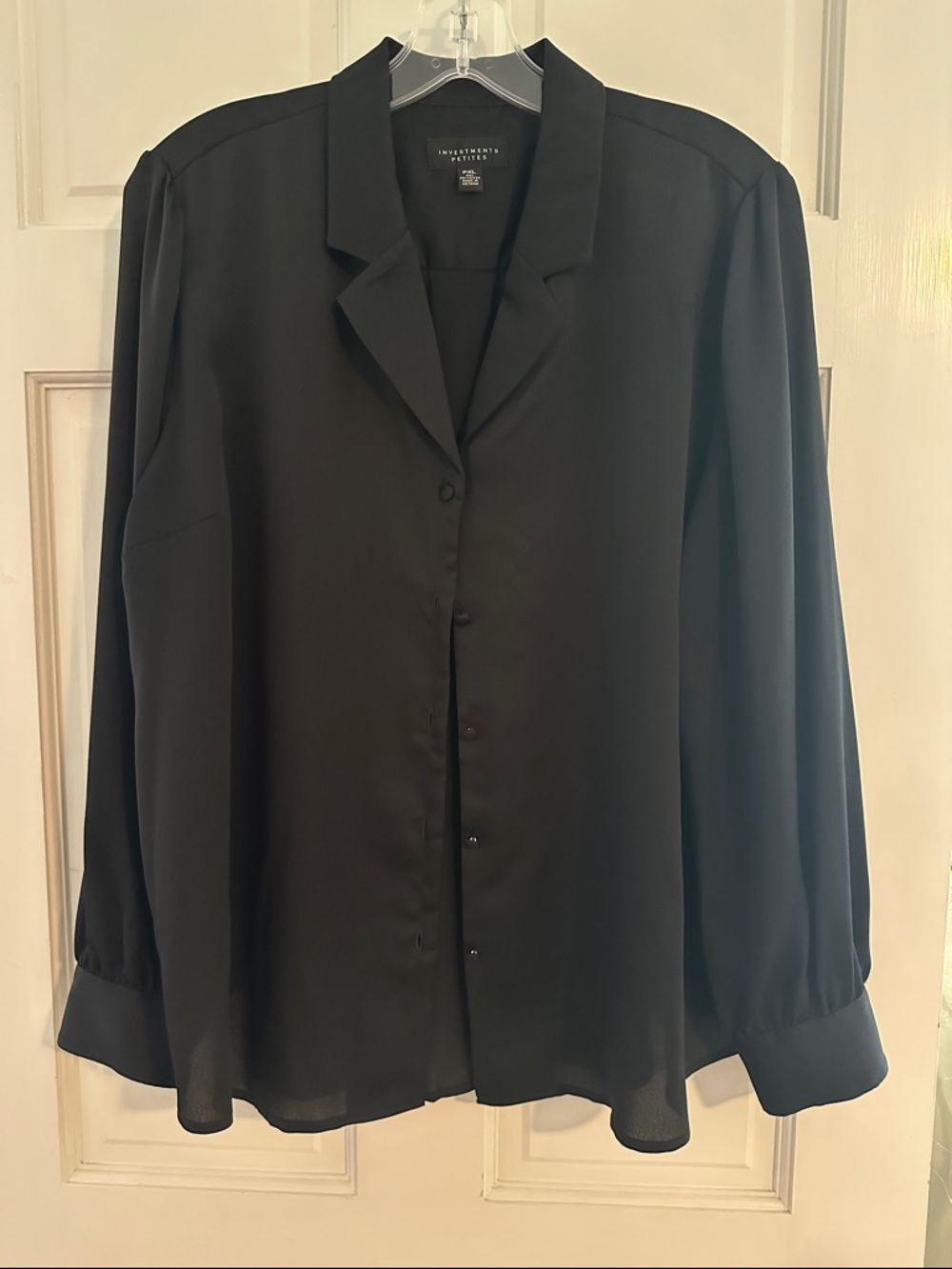 COLLARED BUTTON DOWN BLOUSE, Black, PXL